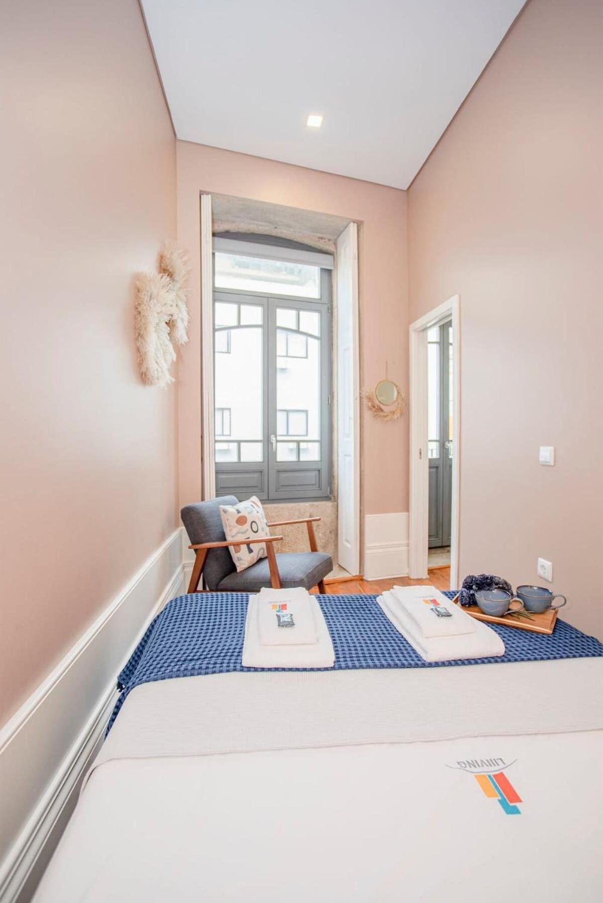 Liiiving In - Chic & Sweet Appartamento Oporto